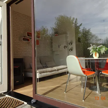 아파트 Retro Getaway At The Meuse Valley Waulsort